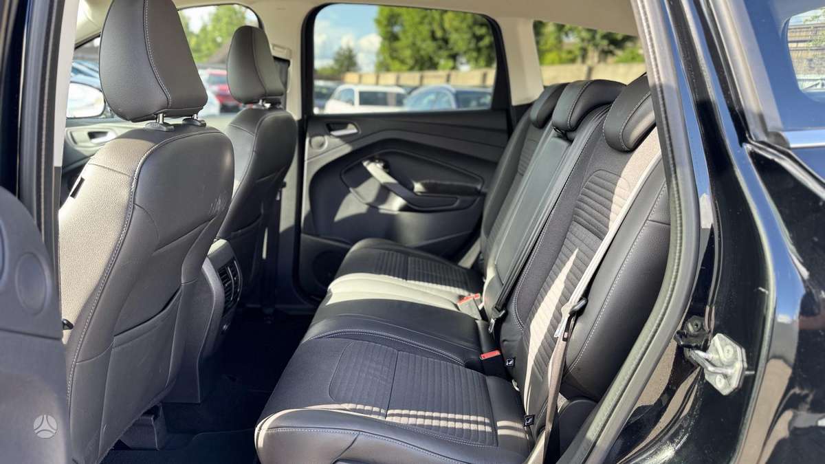 Ford Kuga, 2.0 l., off-road / crossover