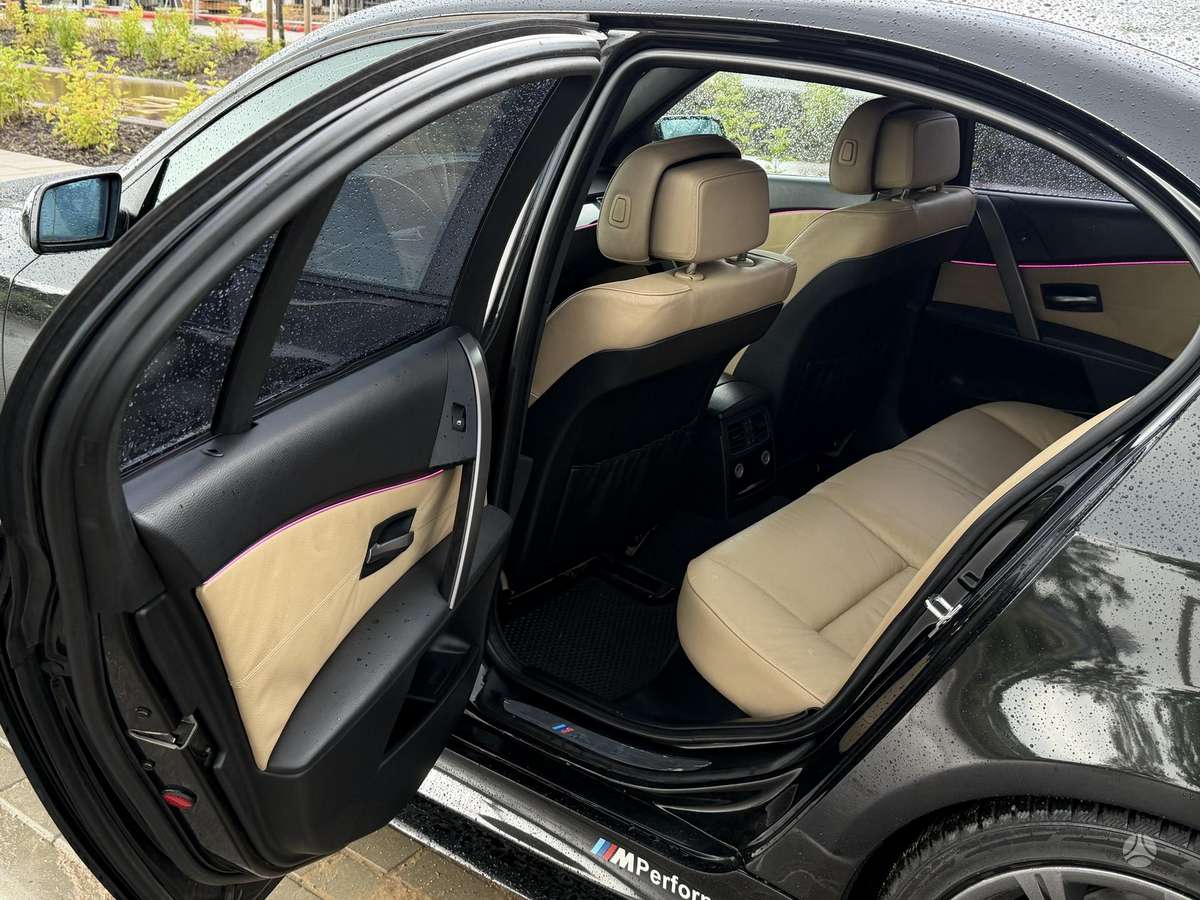 BMW 530, 3.0 l., Седан