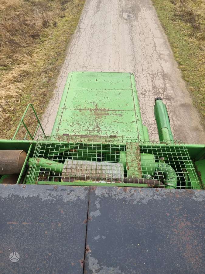 John Deere 1085