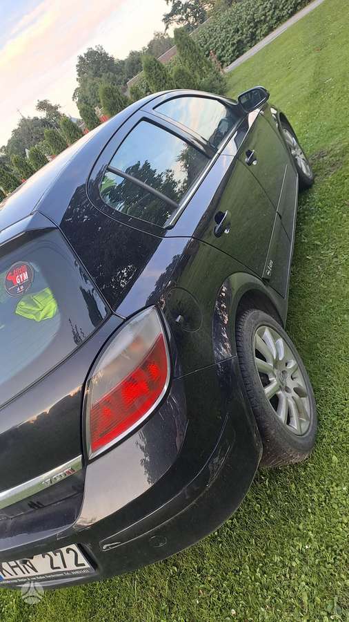 Opel Astra, 1.7 l., Хэтчбек