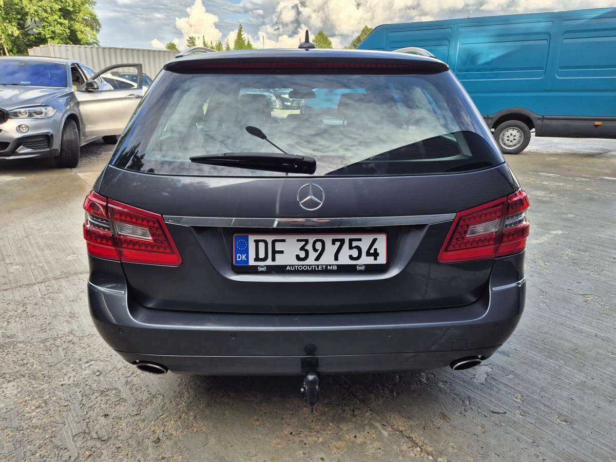 Mercedes-Benz E350, 3.0 l., Универсал