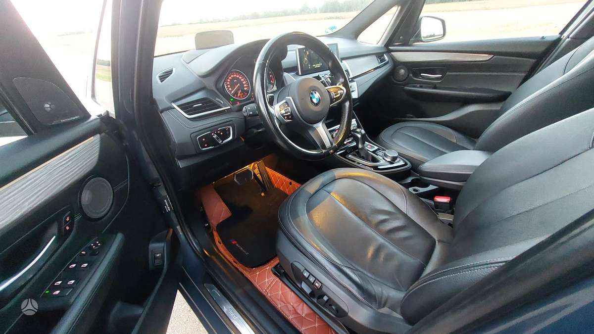 BMW 220 Gran Tourer, 2.0 l., Универсал