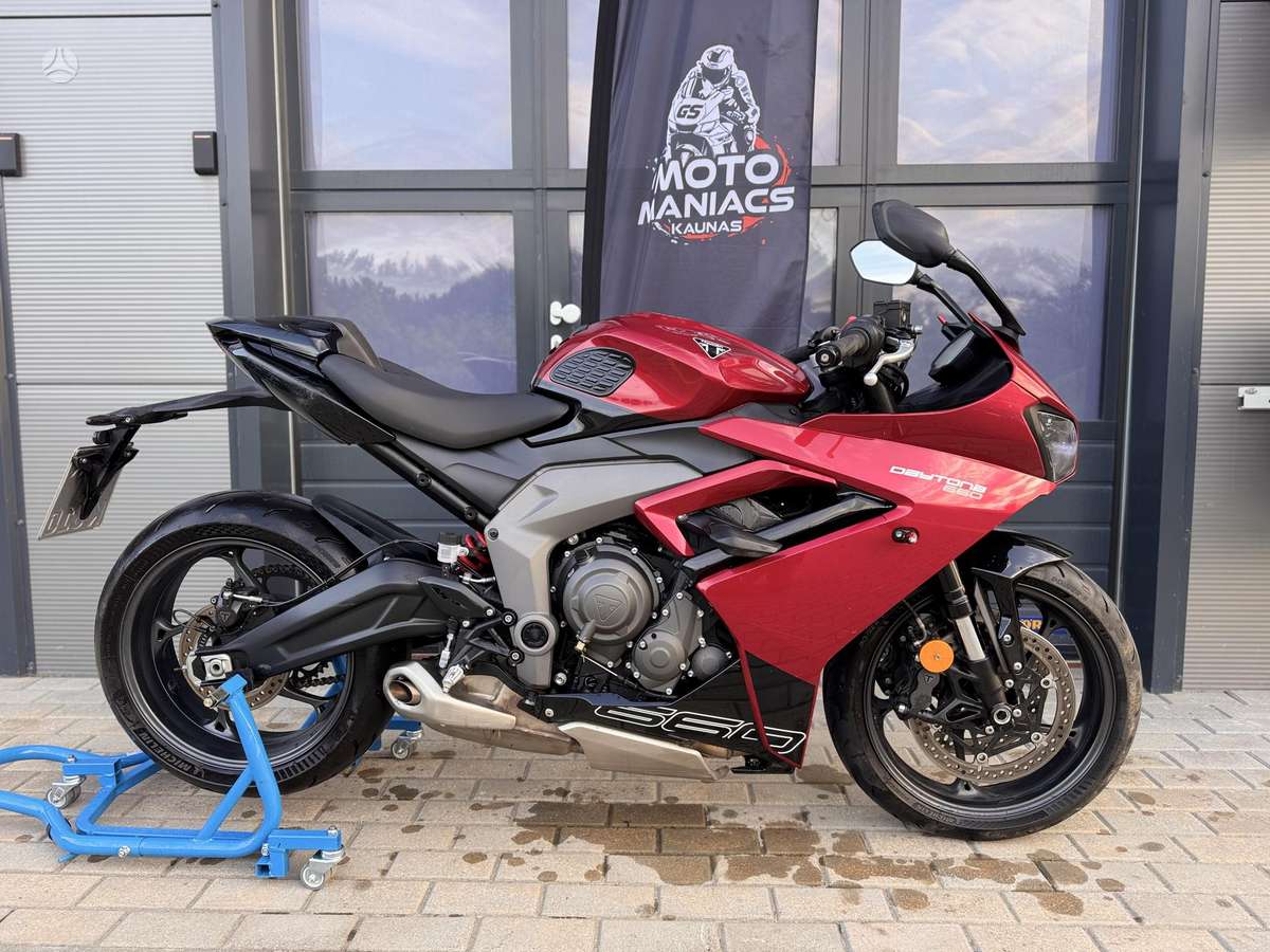 Triumph Daytona 660cc, спортбайки / superbikes