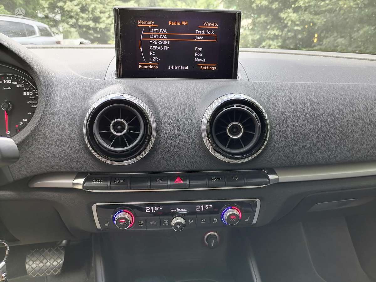 Audi A3, 1.4 l., saloon / sedan