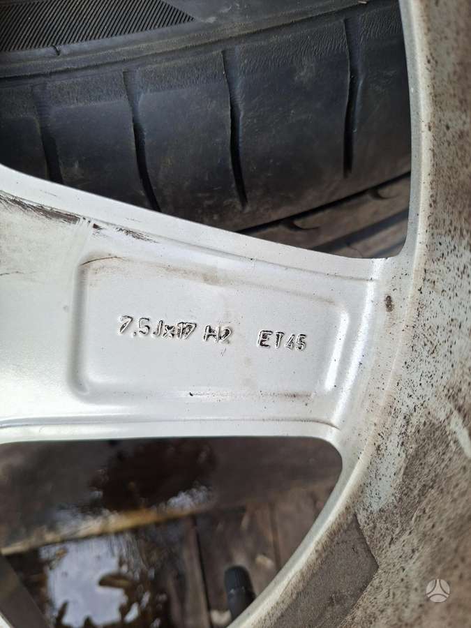 Audi ET45, lengvojo lydinio, R17