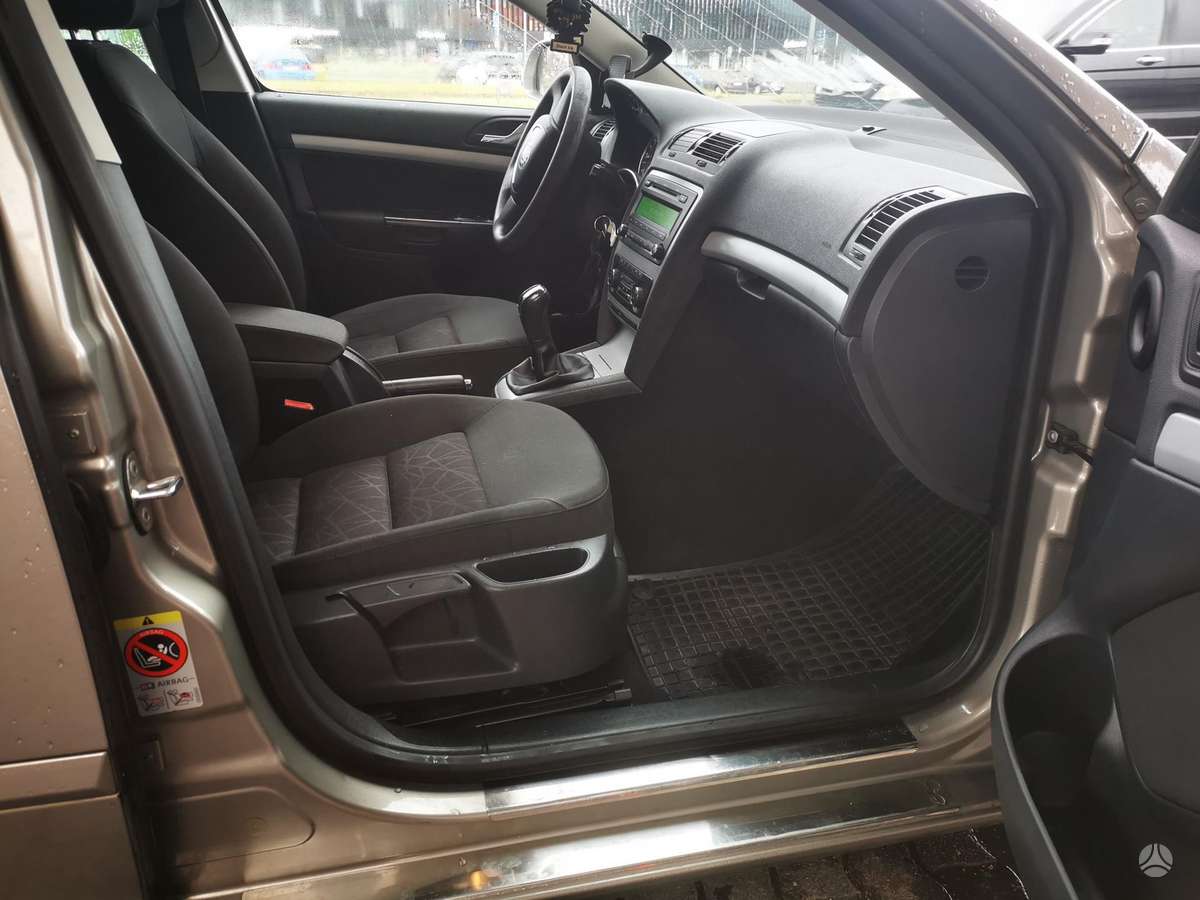 Skoda Octavia, 1.6 l., Универсал