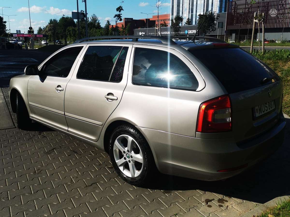 Skoda Octavia, 1.6 l., Универсал