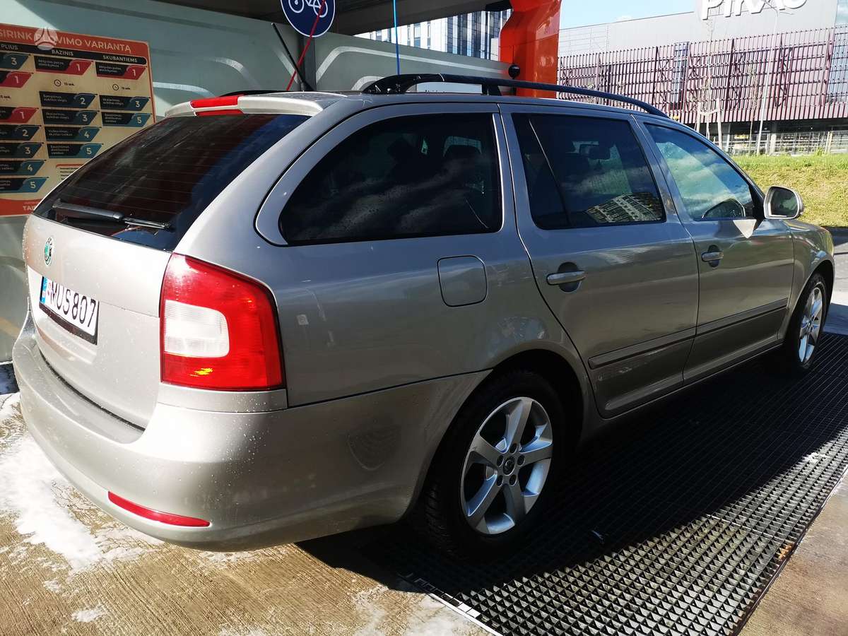 Skoda Octavia, 1.6 l., Универсал