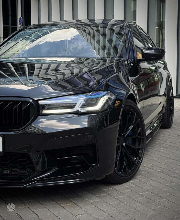 BMW M550, 4.4 l., Седан