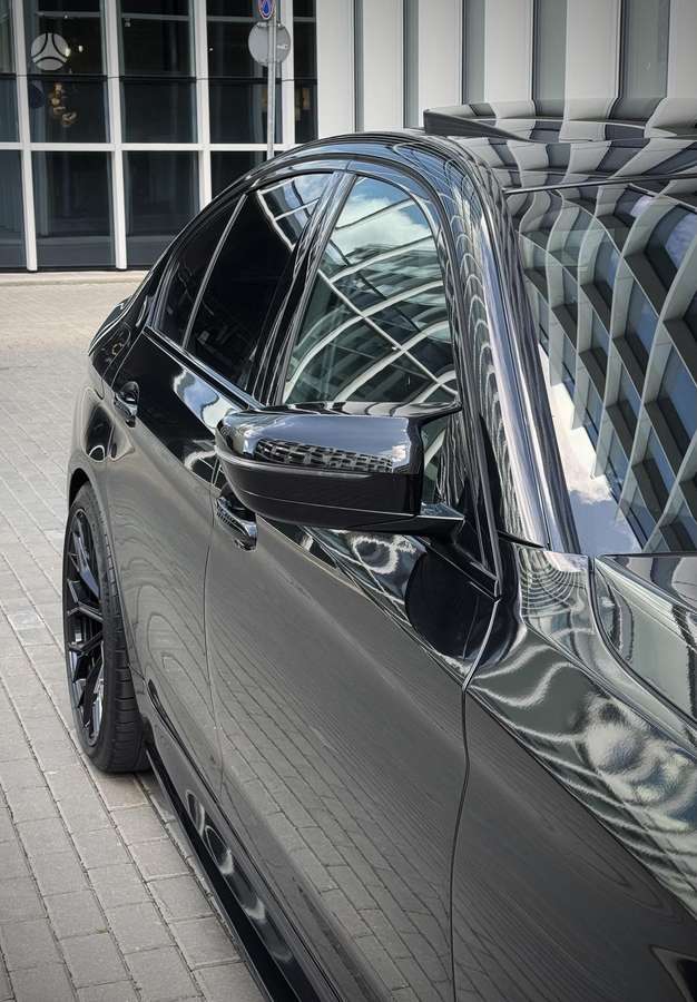 BMW M550, 4.4 l., Седан