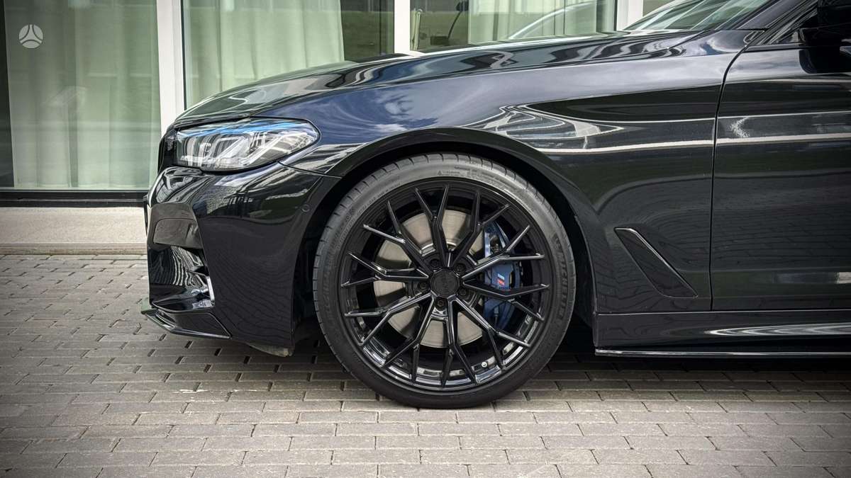 BMW M550, 4.4 l., Седан