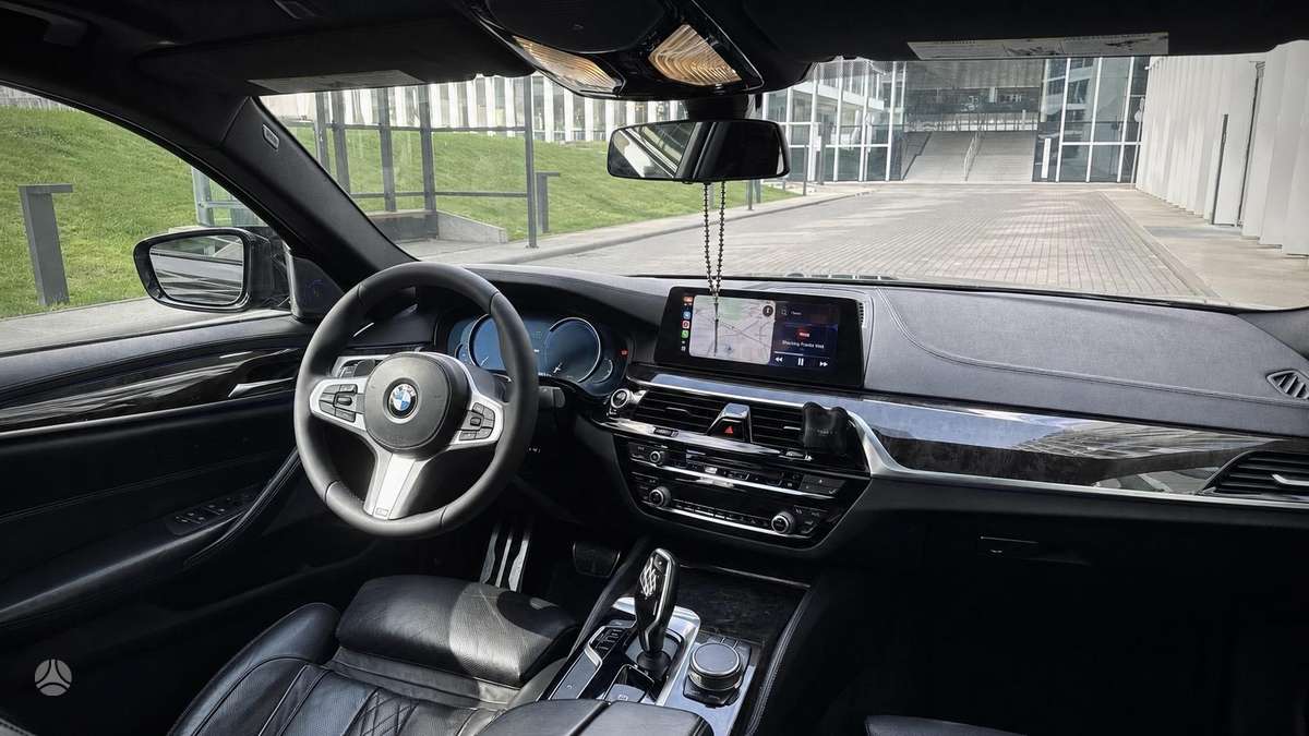 BMW M550, 4.4 l., Седан