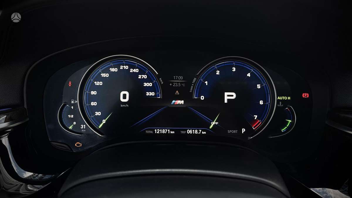 BMW M550, 4.4 l., Седан