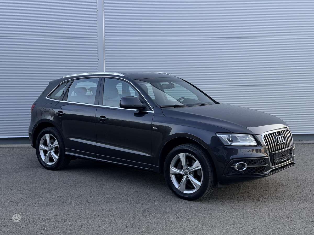 Audi Q5, 3.0 l., off-road / crossover