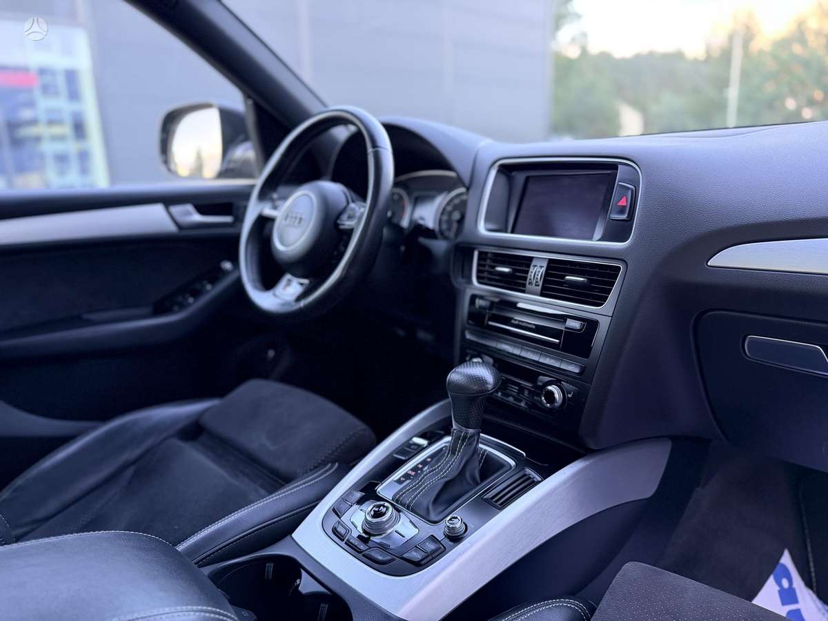 Audi Q5, 3.0 l., Внедорожник / Кроссовер