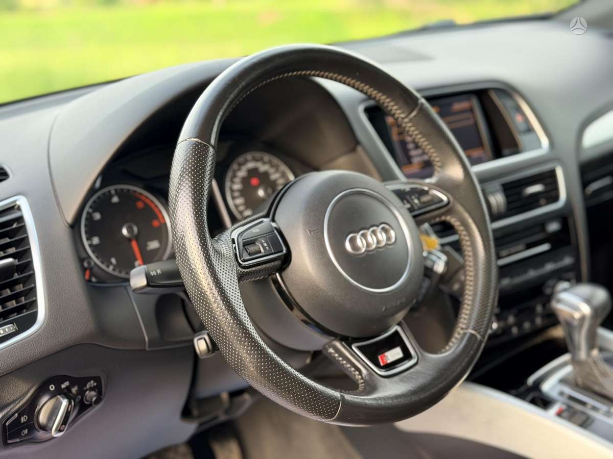Audi Q5, 3.0 l., Внедорожник / Кроссовер