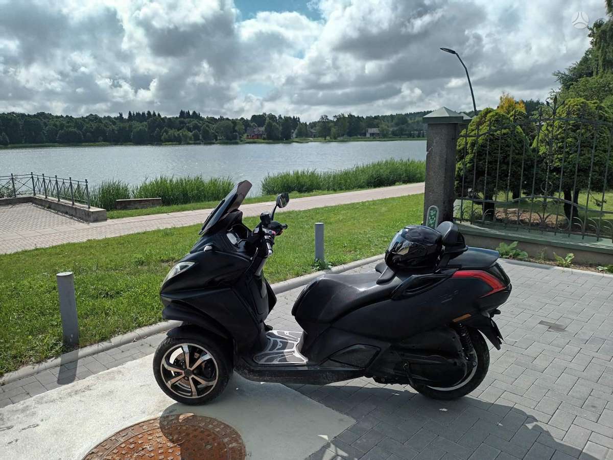 Peugeot Metropolis 400cc, трициклы