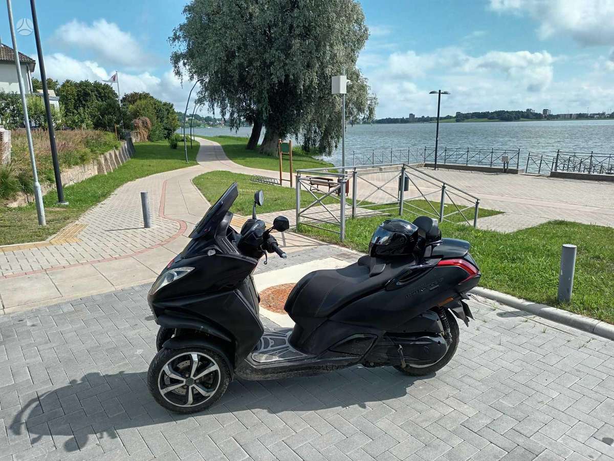 Peugeot Metropolis 400cc, трициклы
