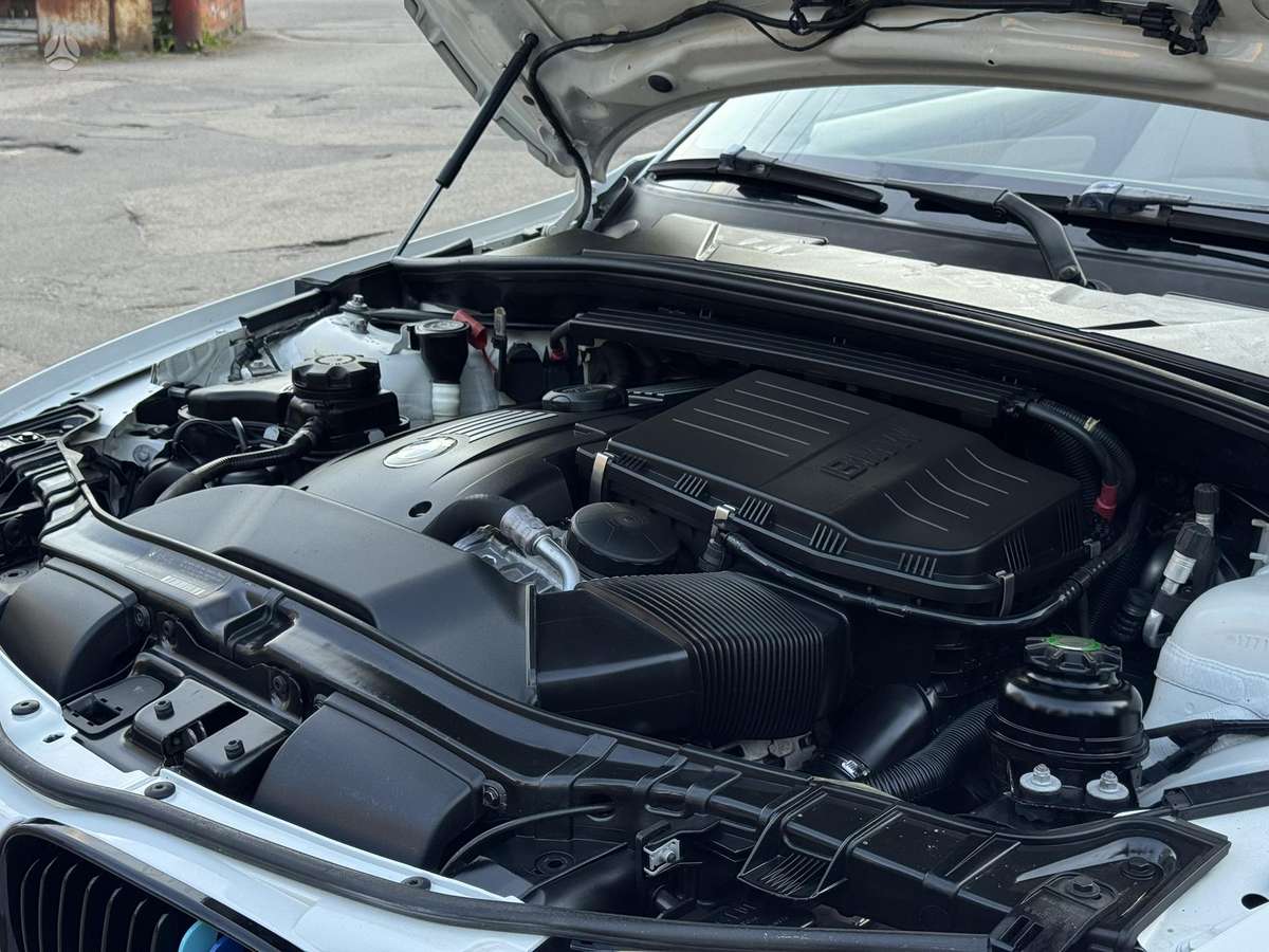 BMW 135, 3.0 l., convertible