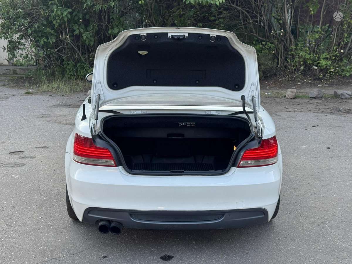 BMW 135, 3.0 l., convertible