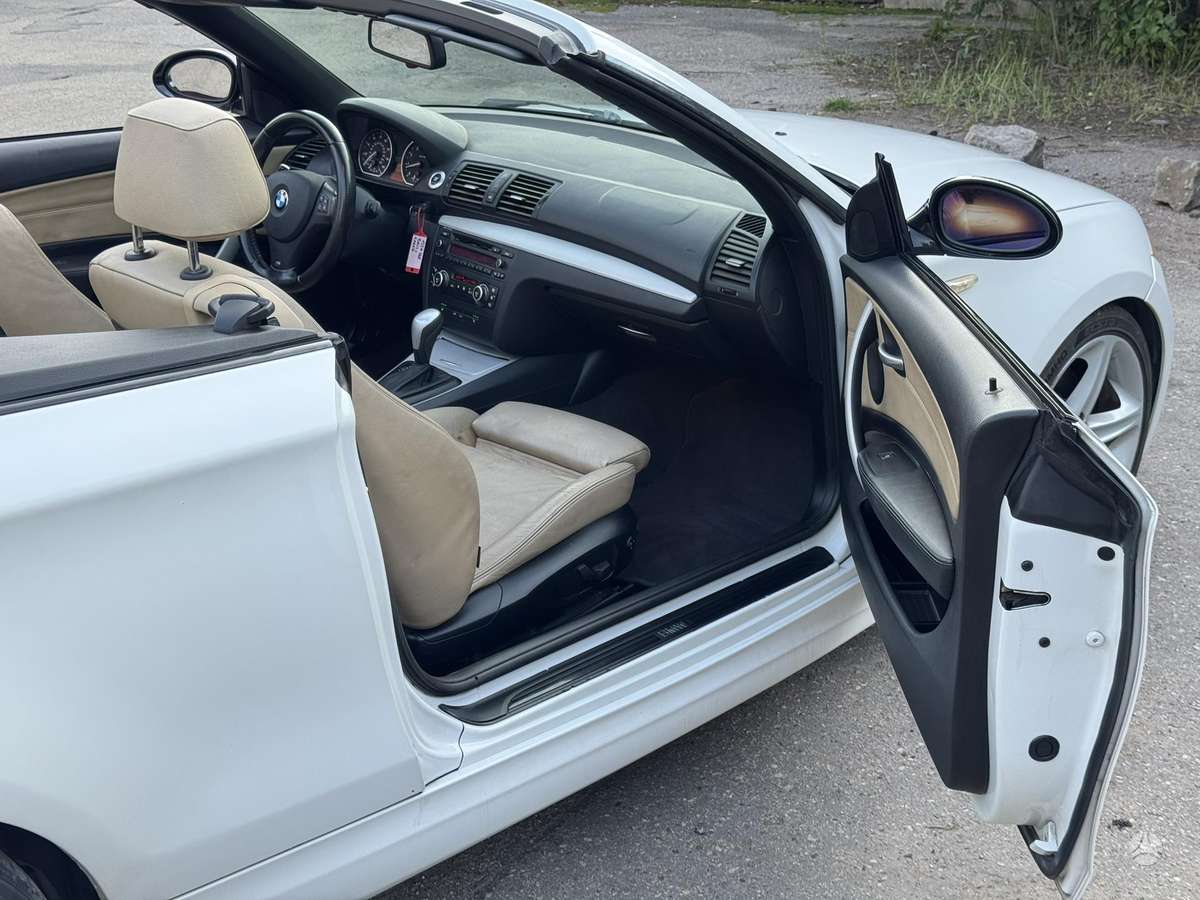 BMW 135, 3.0 l., Кабриолет