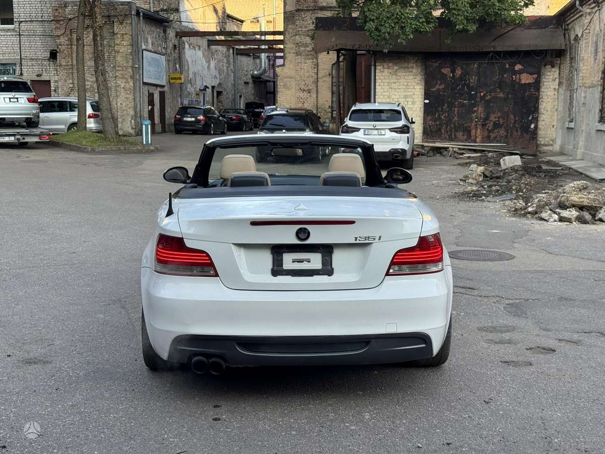 BMW 135, 3.0 l., Кабриолет