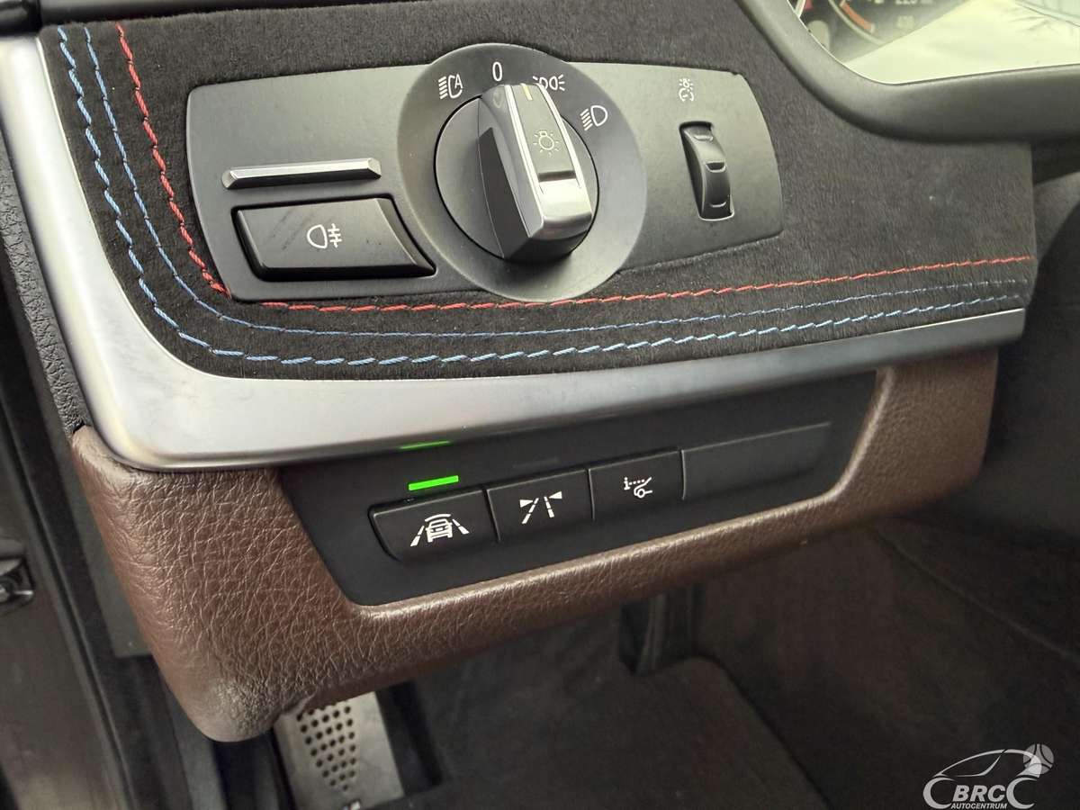 BMW M550, 3.0 l., universalas