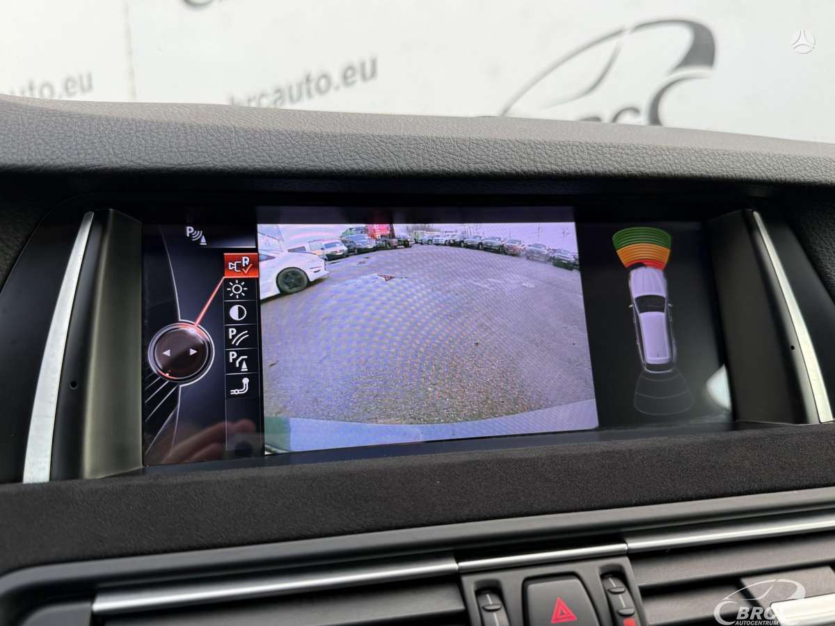 BMW M550, 3.0 l., universalas