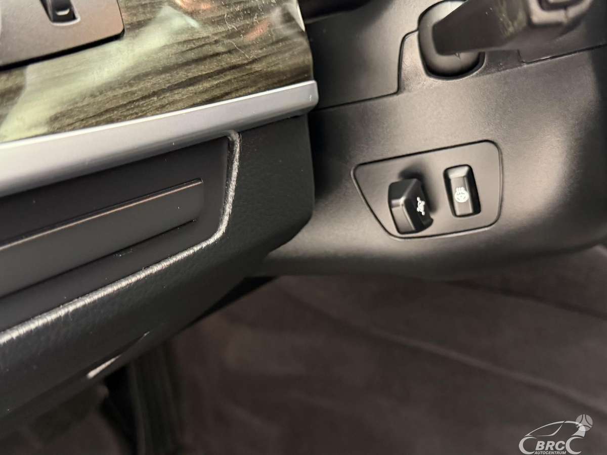 BMW 535, 3.0 l., Седан