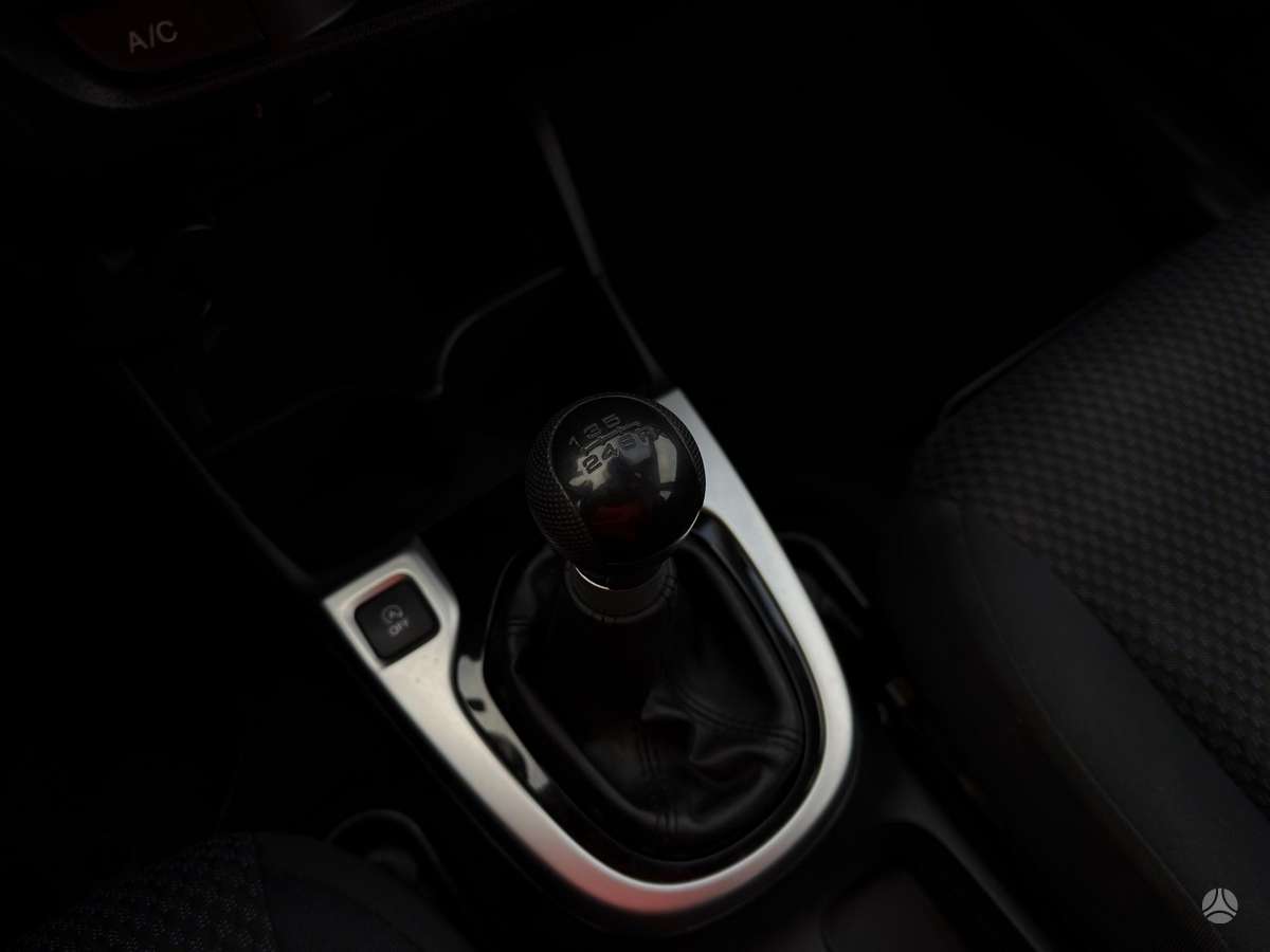 Honda Jazz, 1.3 l., hatchback