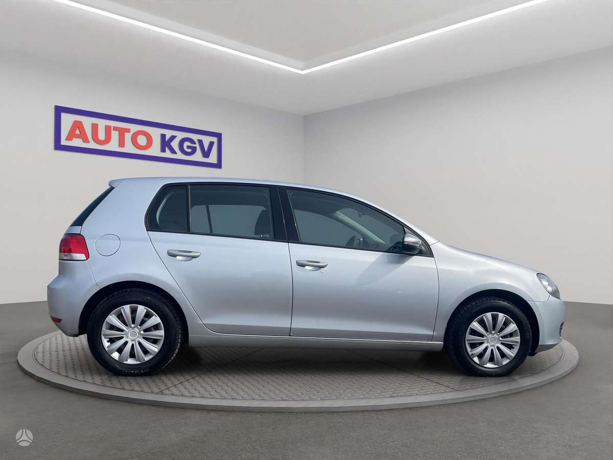 Volkswagen Golf, 1.2 l., hatchback