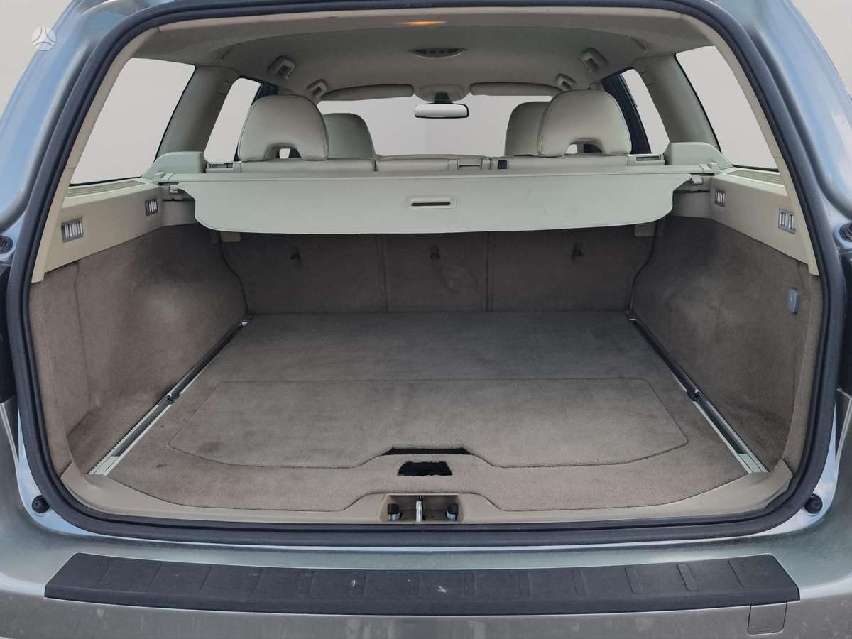 Volvo V70, 2.4 l., wagon