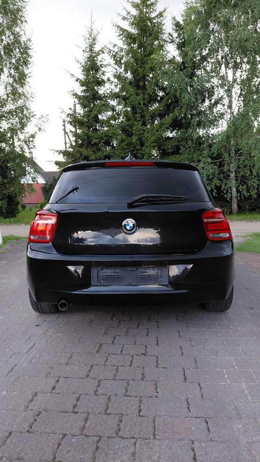 BMW 120, Хэтчбек