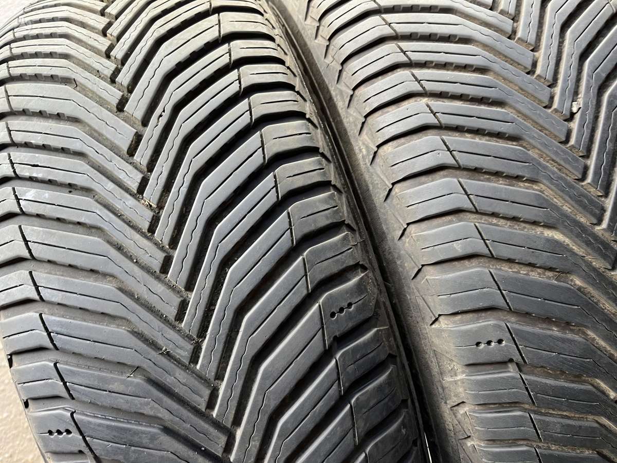 Michelin CROSSCLIMATE 2, всесезонные 235/55 R19