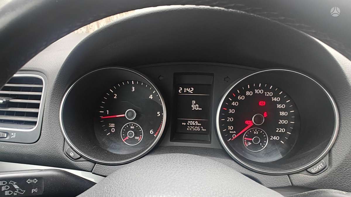 Volkswagen Golf, 1.6 l., hatchback