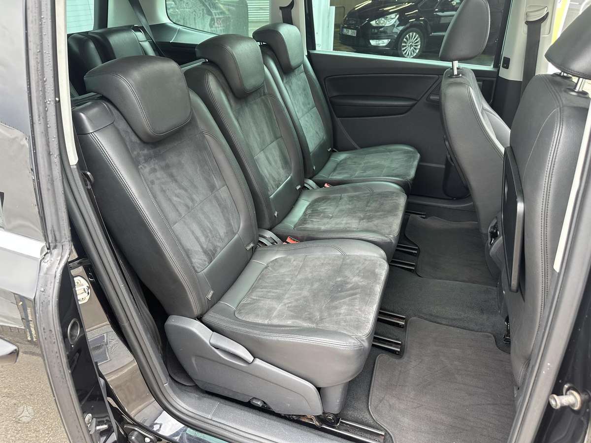 Volkswagen Sharan, 2.0 l., Минивэн