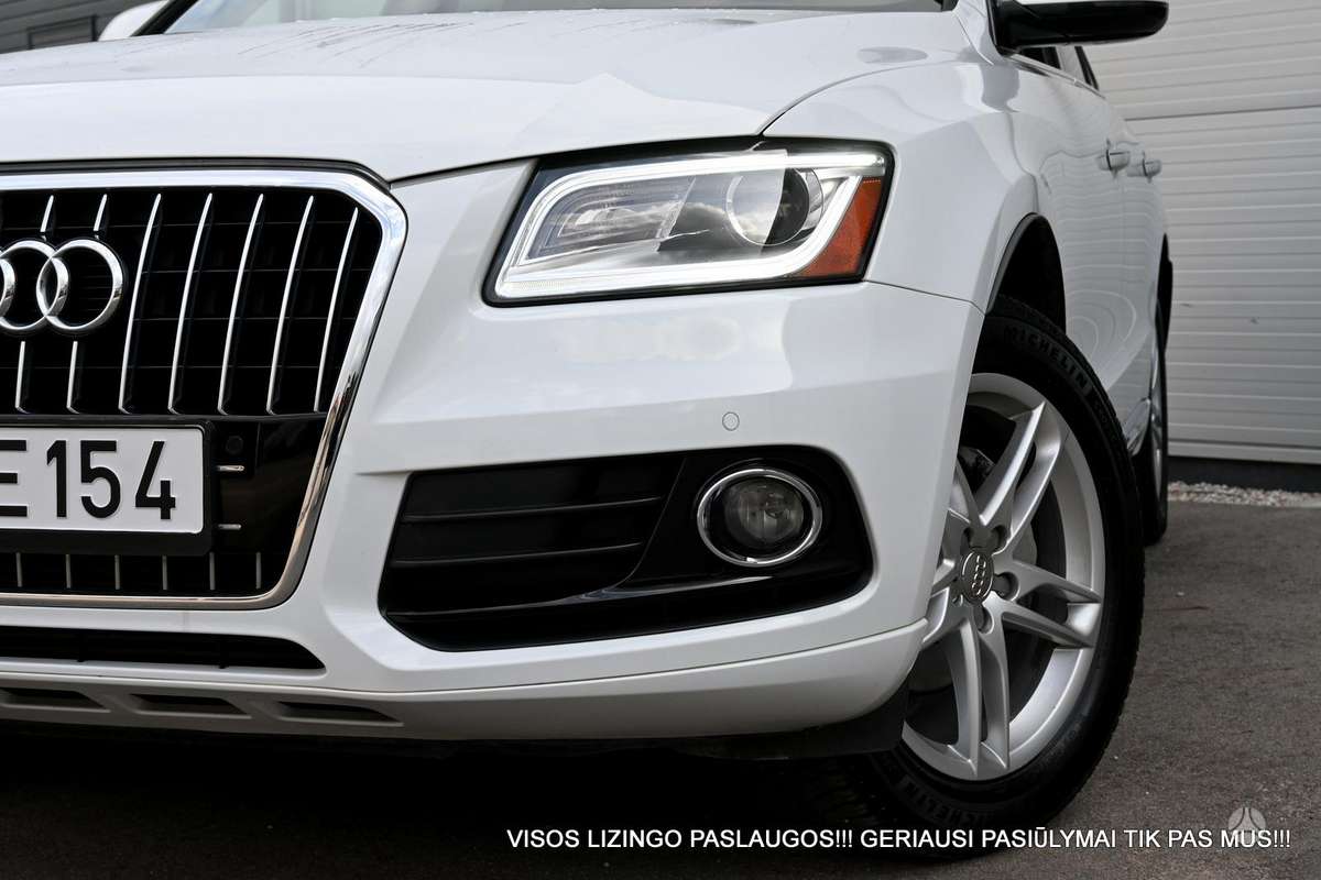 Audi Q5, 2.0 l., off-road / crossover