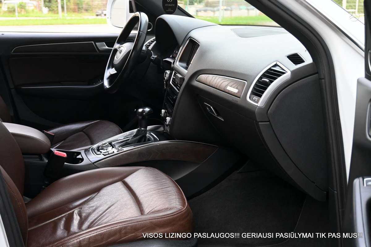 Audi Q5, 2.0 l., Внедорожник / Кроссовер