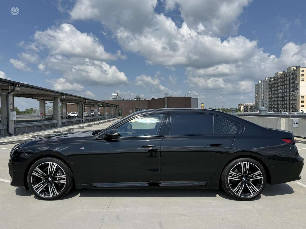 BMW 740, 3.0 l., Седан