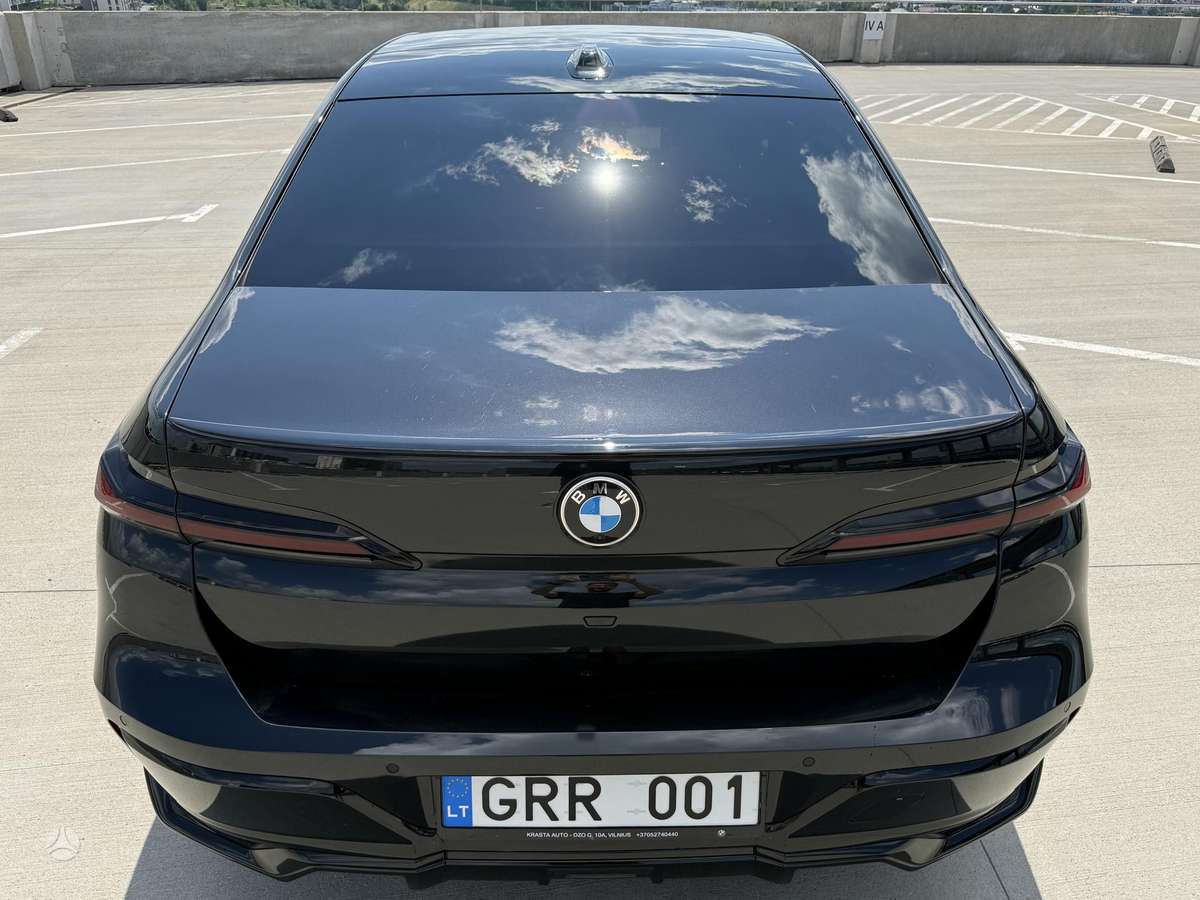 BMW 740, 3.0 l., Седан