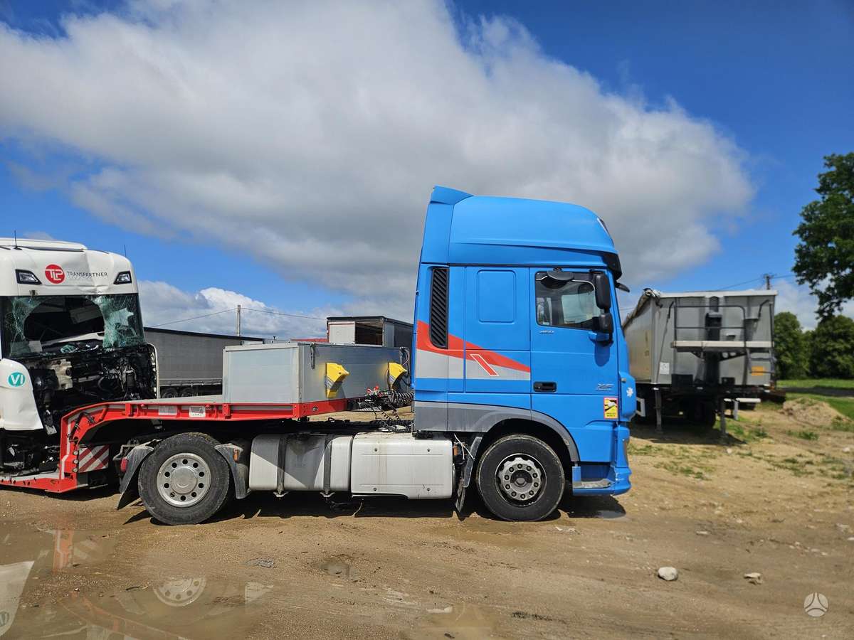 DAF XF106.460 SSC, 2 miegamosios vietos