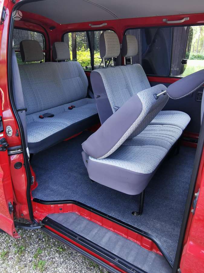 Toyota Hiace - 10