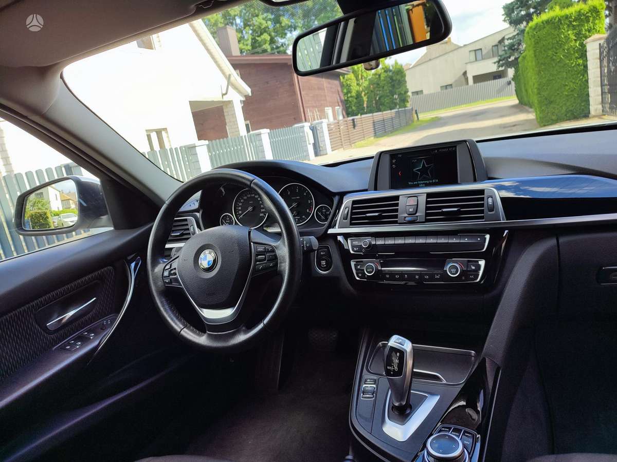 BMW 320, 2.0 l., wagon