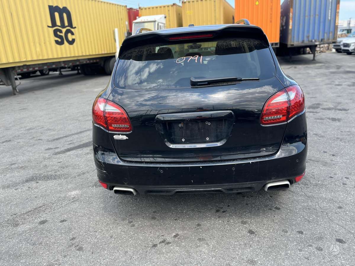 Porsche Cayenne, 4.8 l., Внедорожник / Кроссовер