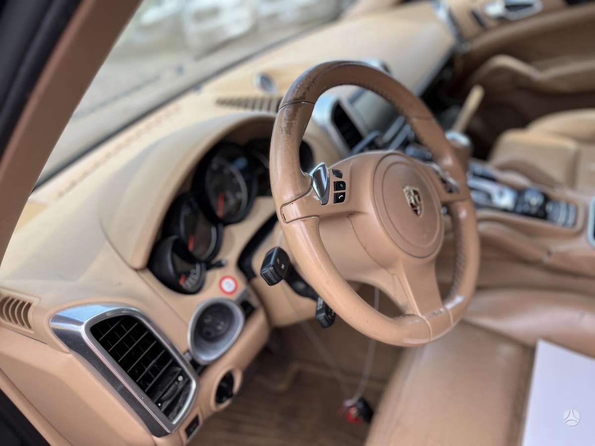 Porsche Cayenne, 4.8 l., Внедорожник / Кроссовер