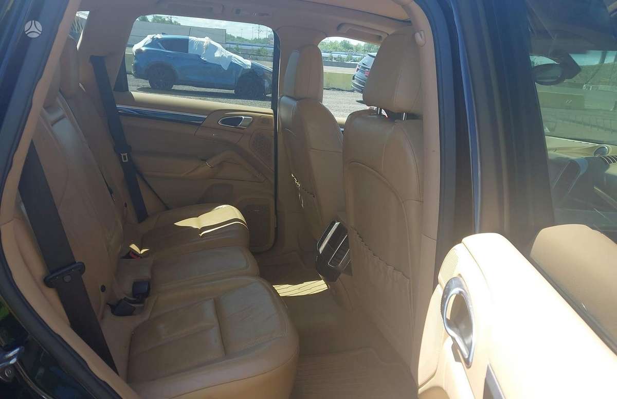 Porsche Cayenne, 4.8 l., Внедорожник / Кроссовер