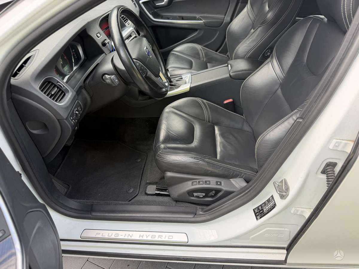 Volvo V60, 2.4 l., Универсал