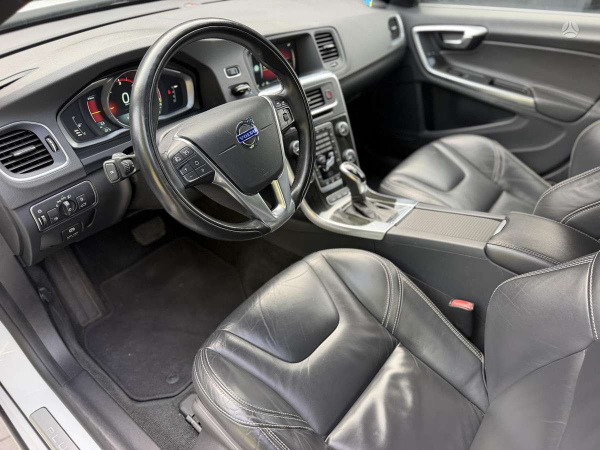 Volvo V60, 2.4 l., Универсал