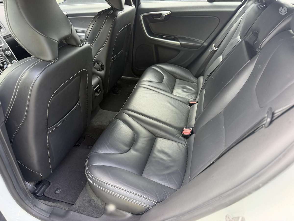 Volvo V60, 2.4 l., Универсал