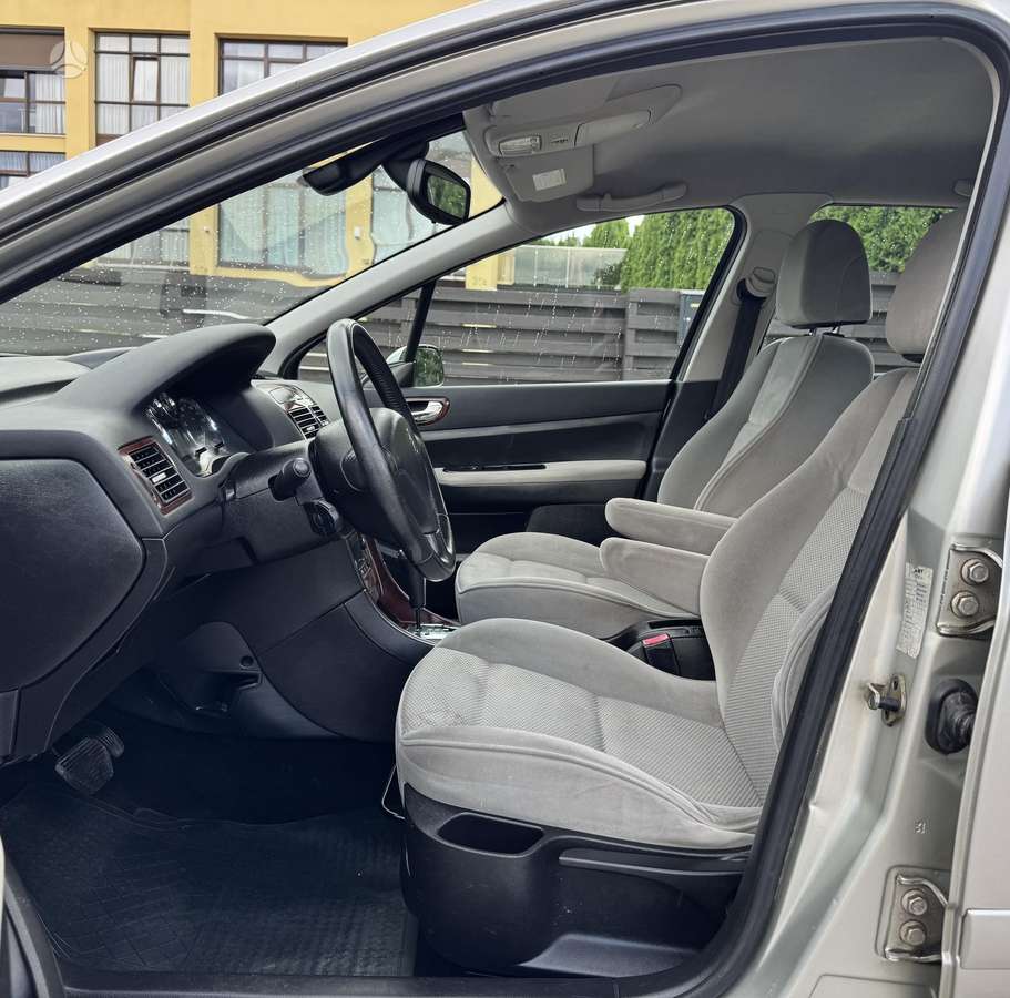 Peugeot 307, 1.6 l., hatchback